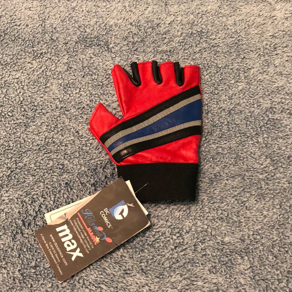 Harley Quinn leather glove